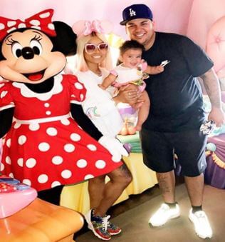 Dream Kardashian with her parents Rob Kadarshian and Blac Chyna.